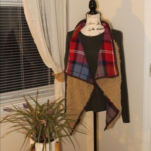 🐻🐻Fuzzy brown sleeveless vest cardigan